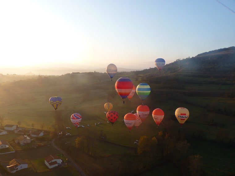 Publicité aérienne et marketing via montgolfière 03